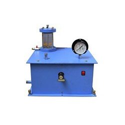 Constant Oil And Water Pressure Apparatus